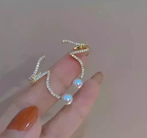 Silver Needle Pearl Diamond Ear Clip Korean Fashion Temperament Ear Stud Ear Bone Clip One-piece Earrings Ins All-match Earrings