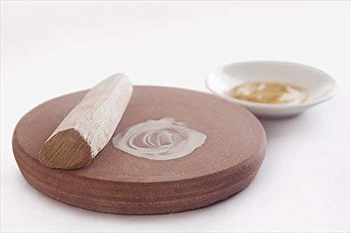 JAIPUR ACE 2 Pieces Stone Chandan Pata/Sandalwood Rubbing Stone with Original Chandan Stick grinding stone for Pooja patha, Tilak Havan (6 Inch) (Brown,Small).