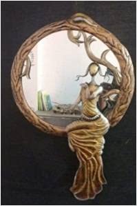 V HOME DECOR LADY MIRROR