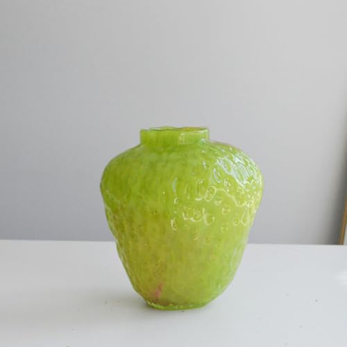 LOOM TREE® Strawberry Vase Decorative Cute Mini Flower Vase for Kitchen Desk TV Cabinet Green | Home D?©Cor | Vases