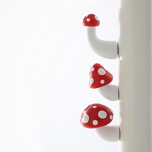 3D Solid Red Mushroom Fridge Magnets Creative Designed Resin Refrigerator Magnets Personality Home Decorations Refrigerator Magnetic Board