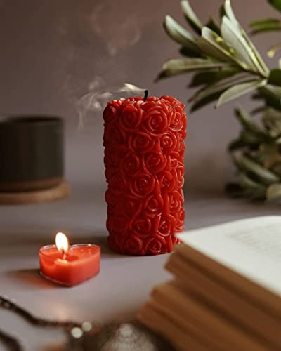 The Decor Affair Enchanting Set of 4 Rose Designer Pillar Candles - Elevate Your Atmosphere with Timeless Beauty and Fragrant Opulence.