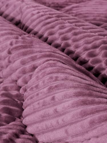 FABINALIV Pink Striped Heavy Winter 950 GSM Micro Fiber Filling Double Bed Quilt (FLQT-1027-Pink)