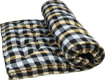 IMSMARTMART 6/3(4) 4 inch King Cotton MattressBreathable, Comfort and Support, Durable, Seasons, Ideal for Sensitive Skin (L x W: 72 inch x 36 inch)