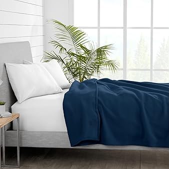 Petals Dreams 300 GSM Lightweight Polar Fleece Blanket/Throw for Winters, Travelling, Couch, Sofa (Navy Blue, Single)