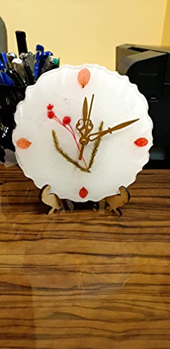 Snowwhite Table Analog Clock by IHA