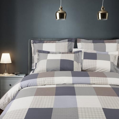 Malako Sion Beige and Blue Checks King Size Bedsheet with 2 Pillow Covers