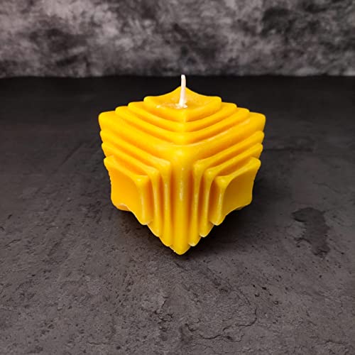 ADYATI HOME DECOR SCENETD Square Optical Illusion Candle in Mandarin Fragrance in Lemony ORANGEY Blend