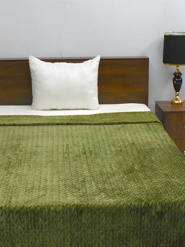 Bombay Dyeing 290 GSM 100% Polyester Olive Fidilis Jacquard Single AC Blanket,Travel Blanket & Camping.