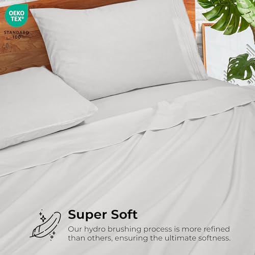 Royale Linens - 4 Piece King Bed Sheet - Soft Brushed Microfiber 1800 Bedding Set - 1 Fitted Sheet, 1 Flat Sheet, 2 Pillow case - Wrinkle & Fade Resistant Luxury King Size Sheet Set (King, White)