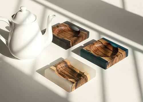 SILKEN Island Paradise Wood and Epoxy Ash Tray