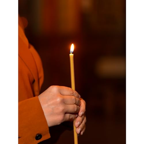 CANDWAX 100 Pack Thin Beeswax Taper Candles - 7 Inch Tall Yellow Candles for Meditation, Church, Easter, Home Use, Christmas, Hanukkah & More - Pure Beeswax Candles Bulk