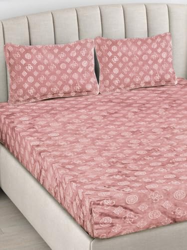 FABINALIV Peach Geometric 300 TC Woollen Embossed King Size Double Bedsheet with 2 Pillow Covers (FLWBS-1038-Peach)