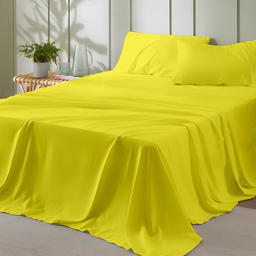 SLEEPINO - King Size Bedsheet | Super Soft Brushed Microfiber Bedsheet for King Size (92X102 Inches) | Machine Washable & Hypoallergenic Bedsheet with 2 Pillow Cover - Yellow