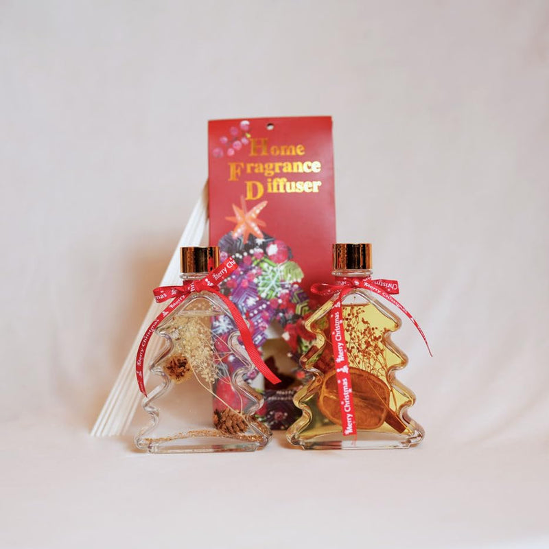 Castle & Co. Decor Festive Fir Glow Reed Diffuser Set