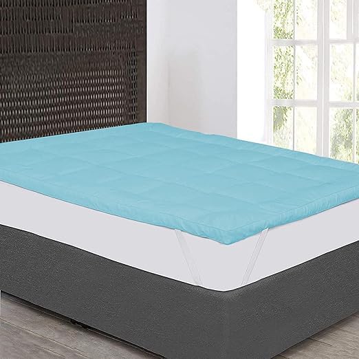 HELGA 600GSM Microfiber Top & Bottom Cotton Fabric Breathable Corners Elastic Fitted Style Mattress Topper/Padding- 72x78 Inch