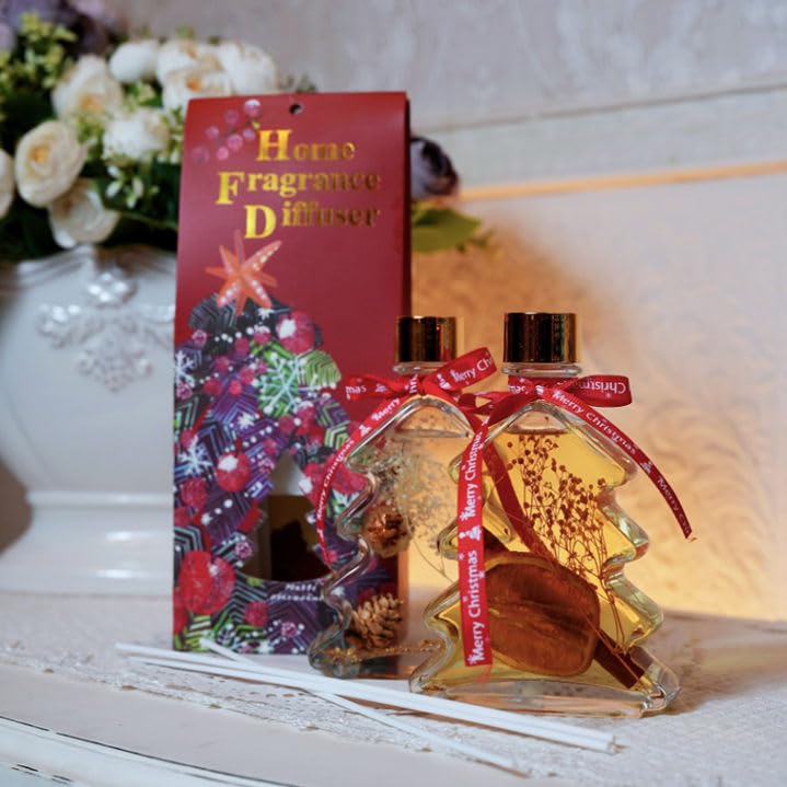 Castle & Co. Decor Festive Fir Glow Reed Diffuser Set