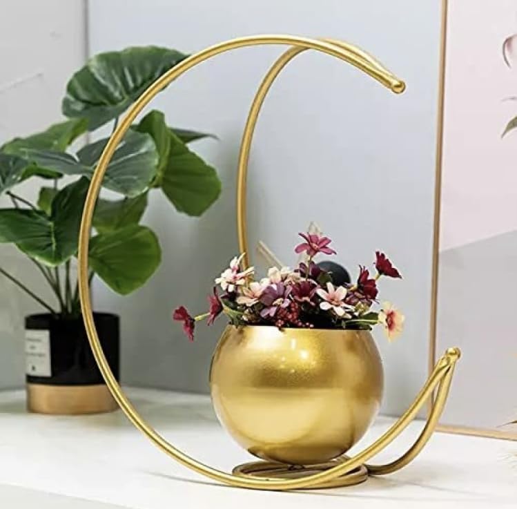 AA-SONS Metal Geometric Design Vase with Gold Finish | Table Decorative Flower Pot