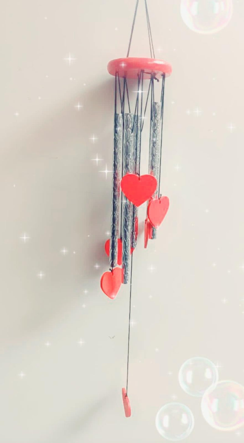 Heart Shape Wind Chime for Home Decoration Love Heart Wind Chime. 5 Aluminium Pipe and 6 Beautiful red Heart hangging Around The Pipes Wind Chime
