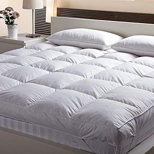 DAKSH 2500GSM Luxurious Comfort Mattress Topper for Comfortable Sleep Microfibre Filled 3"Inch Thickness, Elastic Corners with 300TC Satin Stripe Fitted Bedsheet 100% Cotton 36"x78", Single Bed-White