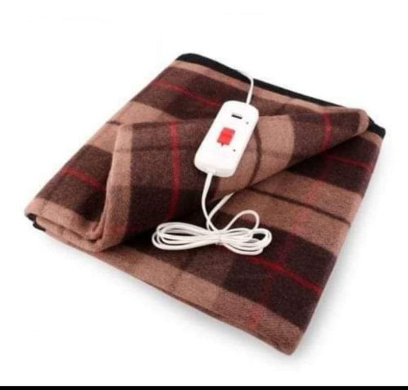 Electric Blanket That Will Sense Your Body Heat to Keep You at the Optimum Temperature All Night. The Double Bed Electronic Heating Blanket Features Settings That Will Give You Different Levels of Heat, So You Can Decide Just How Warm You Want Your Bed to