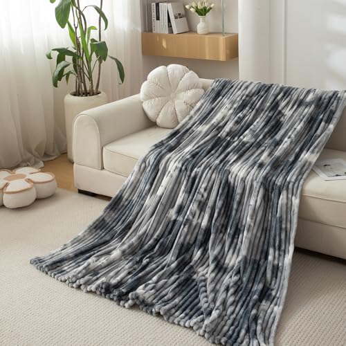 HOKIPO 220 GSM Gradient Flannel AC Throw Blanket Double Bed Queen, 200x230 cm / 6.5x7.5 feet, Grey (AR-5260-GRY)