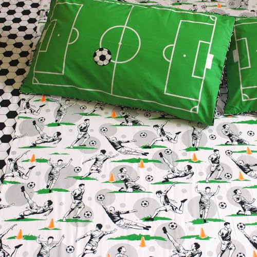 Silverlinen Football Fever 100% Cotton 250 TC King Bedsheet for Kids for Boys and Girls with Two Pillow Covers - Green (108 Inch x 108 Inch)