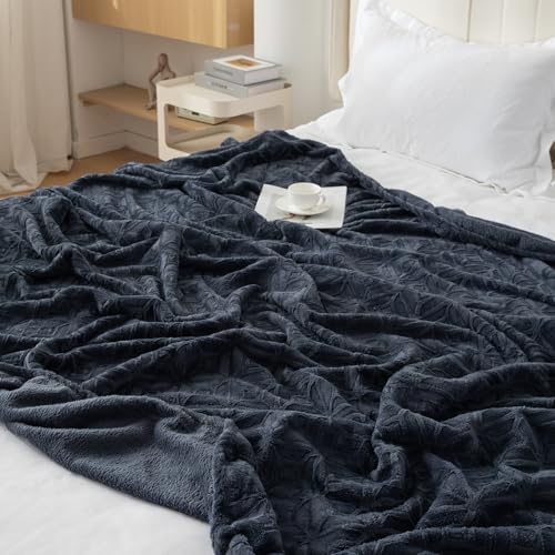 HOKIPO 220 GSM Flannel AC Throw Blanket Double Bed Queen, 200x230 cm / 6.5x7.5 feet, Dark Grey (AR-5259-DGRY)