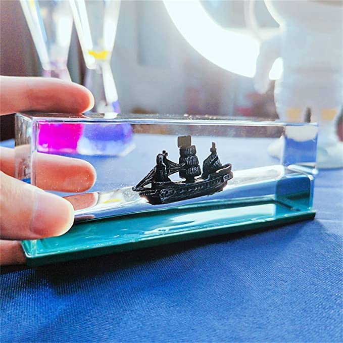 SOCHEP Soft Liquid Wave Cruise Ship Decoration, Pirate Cruise Ship That No Longer Sinks, for Car Dashboard Decorative Showpiece