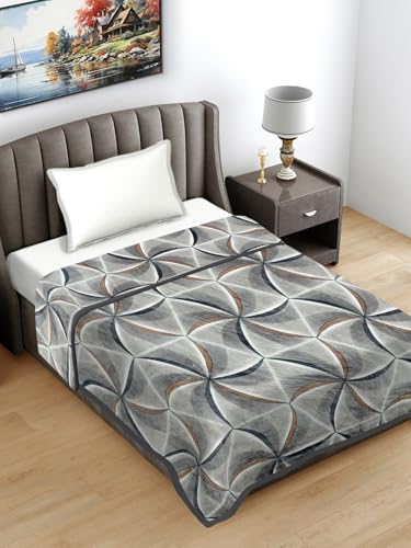 FABINALIV Multicolor Abstract 290 GSM Ultra Soft Single Bed AC Blanket (FLSBK-1002-Multi)