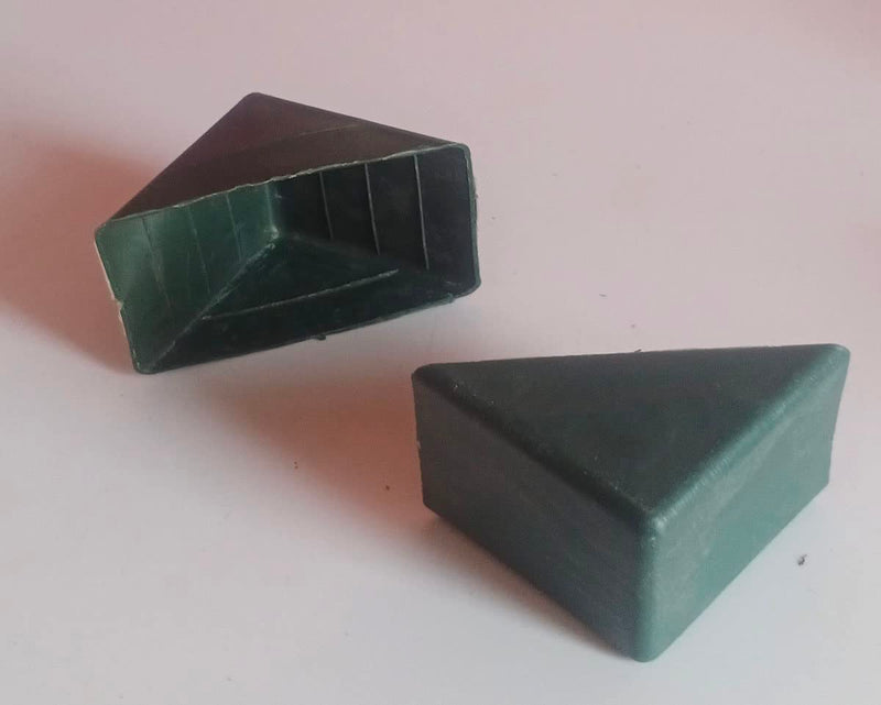 Plastic Tiles Corner (20 Pcs) Green Colour