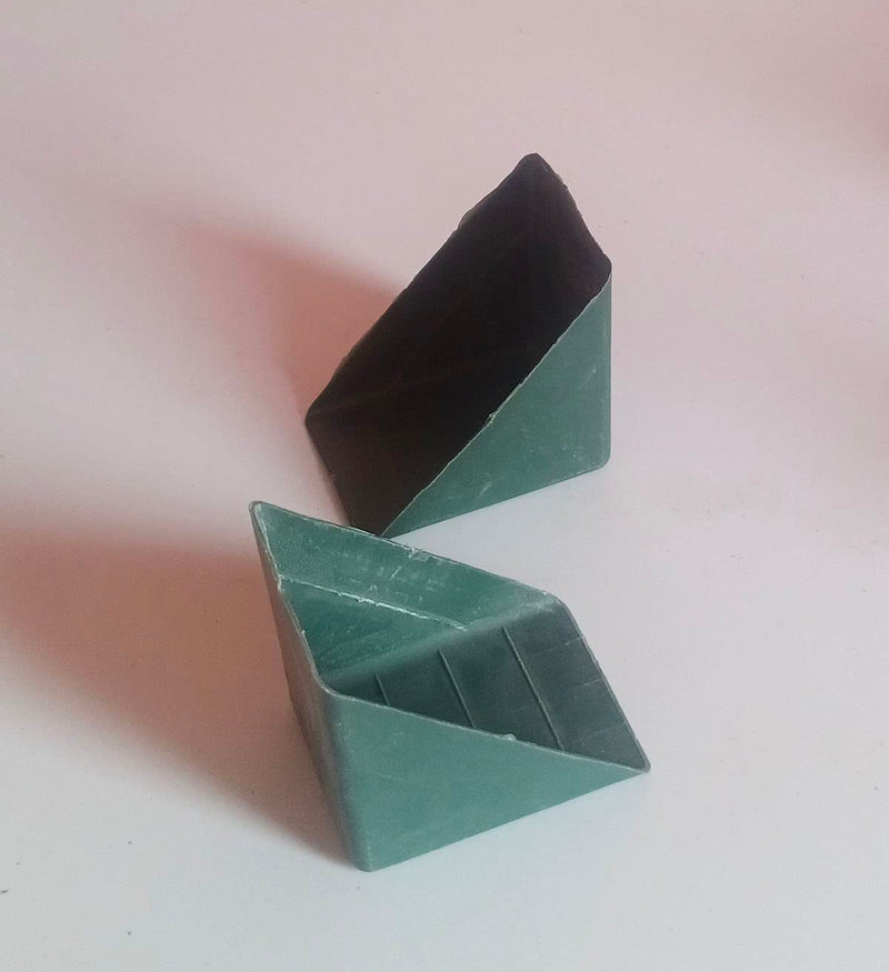 Plastic Tiles Corner (20 Pcs) Green Colour