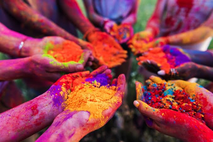 Gurjas Fancy Kitchen Natural Holi Colours Herbal Gulal; Holi Celebration Galaxy Herbal Gulal Holi Colours,Safe for Kids Pack of 5 Assorted Colours-(Multicolour)