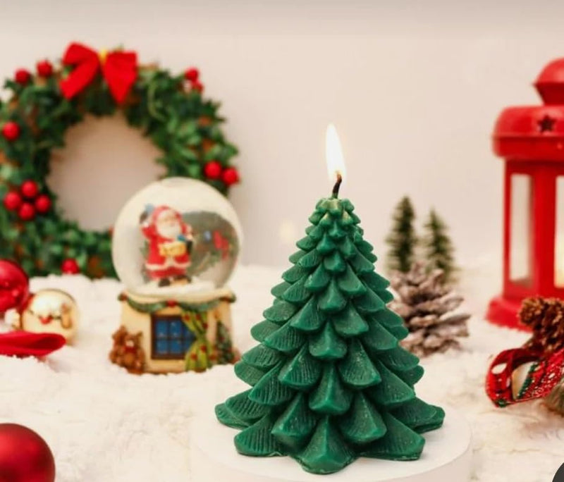 Christmas Candle Aesthetic Soy Wax Candles for Home Décor New Year Decorative Gift Candle Home Party (Christmas Tree – Green)