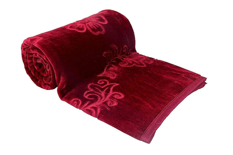 LAARUMI Single Bed Blanket Mink Blanket for Heavy Winter Ac Solid Single Bed Blanket Super Soft Light Winter Blanket (RED), Lightweight