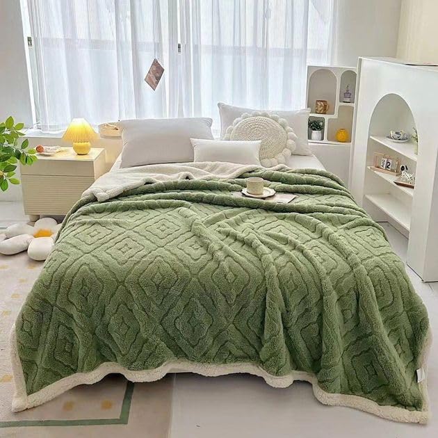 Reexplore Super Soft Light Weight Double Bed King Size All Seasons Sherpa Double Bed Blanket for Kids, Teenagers & Adults (200 x 230 cm, 78 x 90 Inches) (Green)