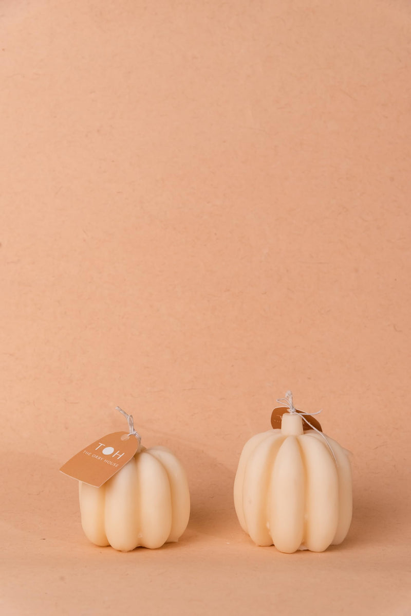 The Orby House - Pumpkin Pillar Candle (Small Size),Scented Candle Comes in Two fragrances, Soy Wax Candles, Toxin, Lead Free & Eco Friendly, (Hazelnut Coffee Delight)