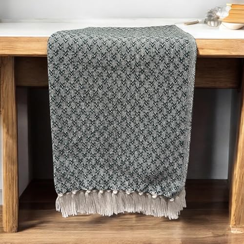 DOLCE CASA Cotton Striped Chevron Throw Blanket | Throw for Living Room, Sofa, Bedroom & Chair | Used Both Indoor and Outdoor | Lightweight | Pack of 1, 150 x125 cm. (Dark Green)