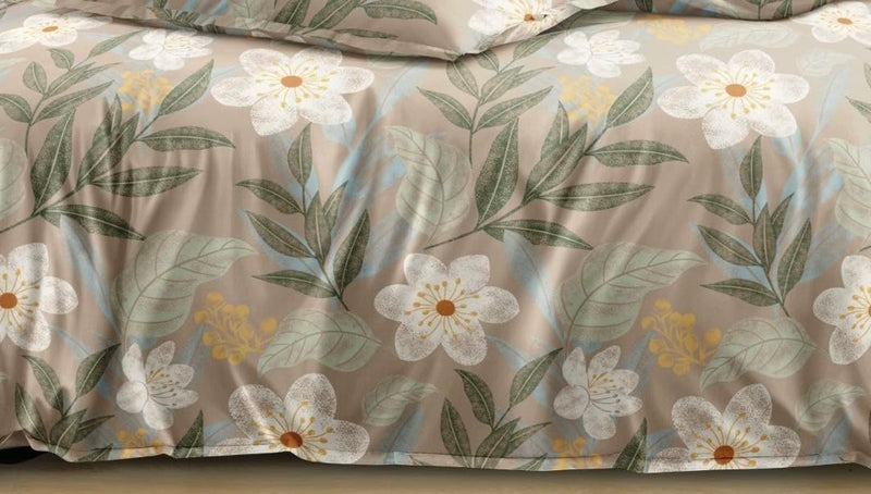 Furnistitchs Premium Glace Cotton Elastic Fitted bedsheets King Size Double Bed with 2 Pillow Covers (Dust Brown Floral, King Fitted 72x78)