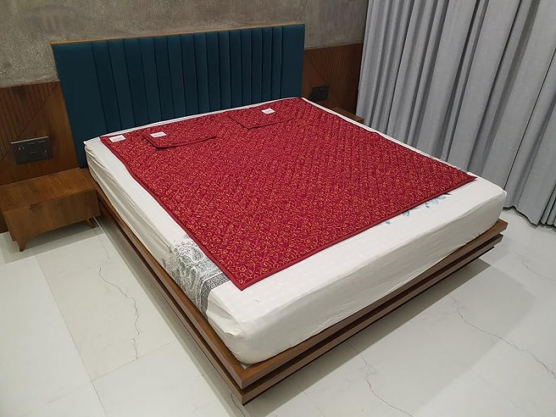 Bio Magnetic Mattress Topper/Pad Maroon (6x6 feet) & with 2 Pillow Pad Magnetic Therapy