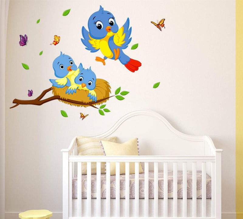 GADGETS WRAP 'Happy Birds Family' Wall Decal