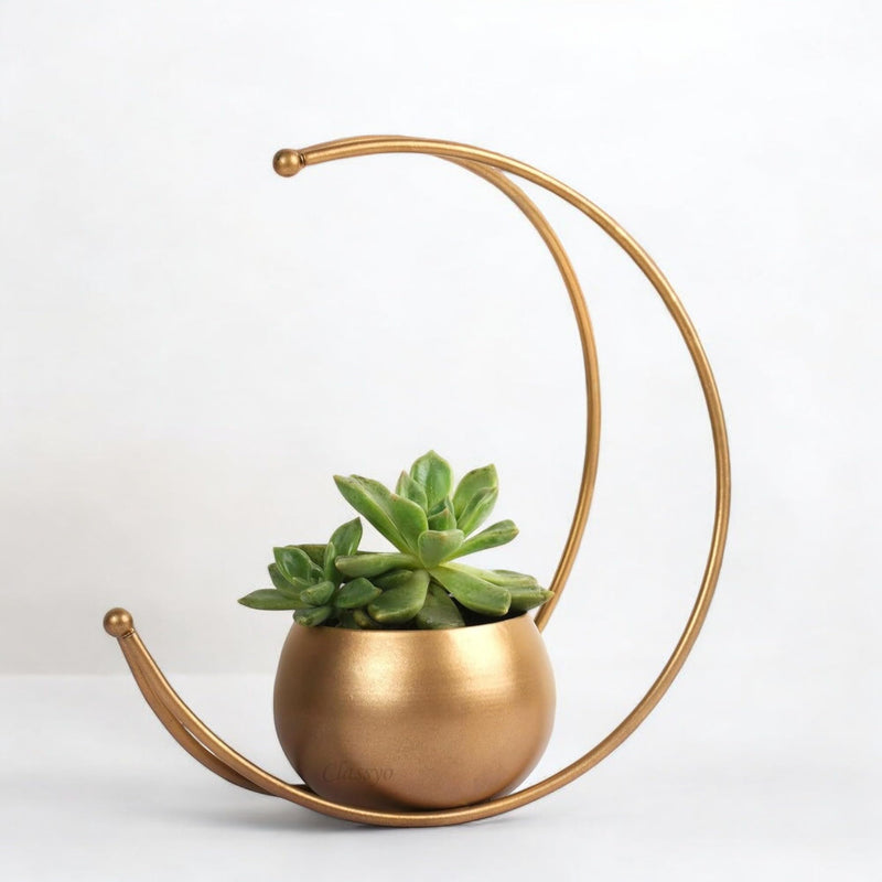 URBAN SENSE | Golden Geometric Metal Flower Vase - 9 Inch Decorative Vase for Home Decoration, Center Table, Side Table, Living Room, Home Office, Perfect Diwali Gift Item