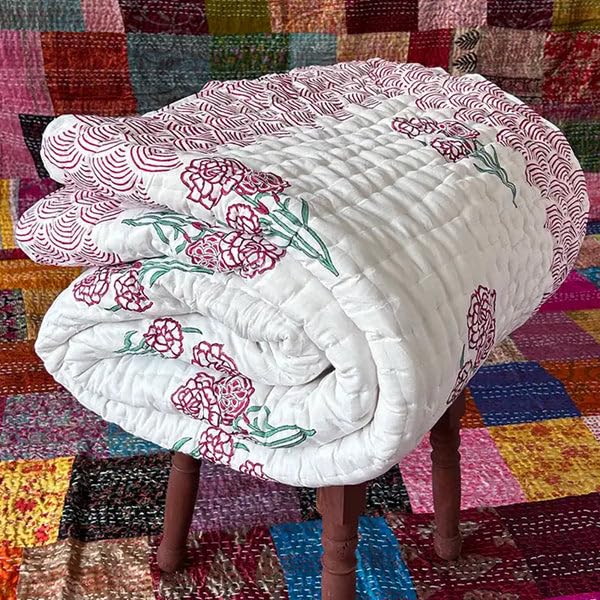 THE JAIPUR WALA Organic Mulmul Cotton Quilt - Rose