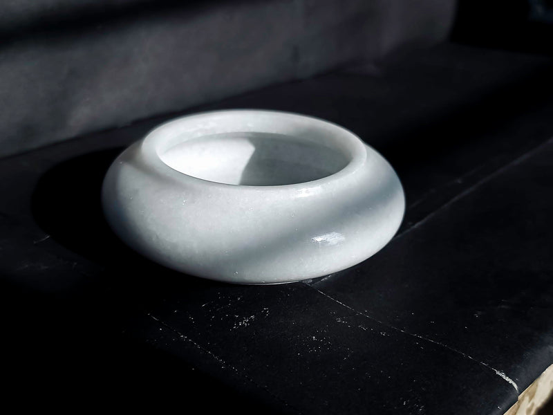 The Indian Stone Art |Handmade White Marble 4 Inch Round Tabletop Ashtray Indoor Outdoor Use Cigarette Cigar Ash Holder Desktop Smoking for Home Or Office Gifts for Men 4 Inch