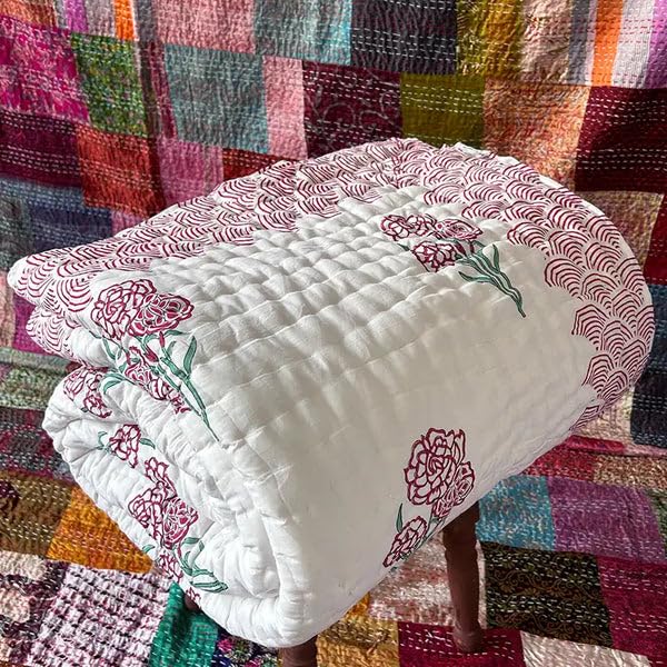 THE JAIPUR WALA Organic Mulmul Cotton Quilt - Rose