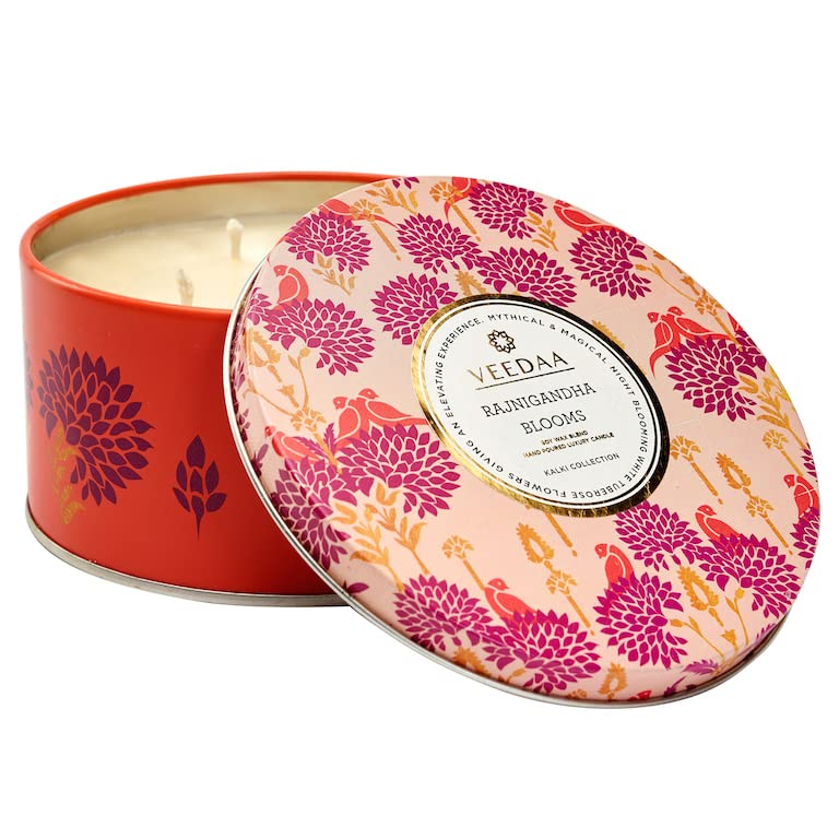 VEEDAA Soy Wax Blend, Essential Oils Rajnigandha Blooms 3 Wick Metallic Tin Soy Scented Candle (Burns 40 Hours)