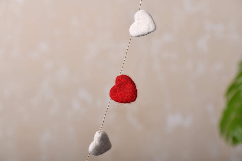 DeKulture Handmade Premium Wool Felt Mini Heart Garland Eco Friendly Christmas Tree Ornament Wedding Party Valentine's Day Decoration Banner | 48 Inches (RED & White)