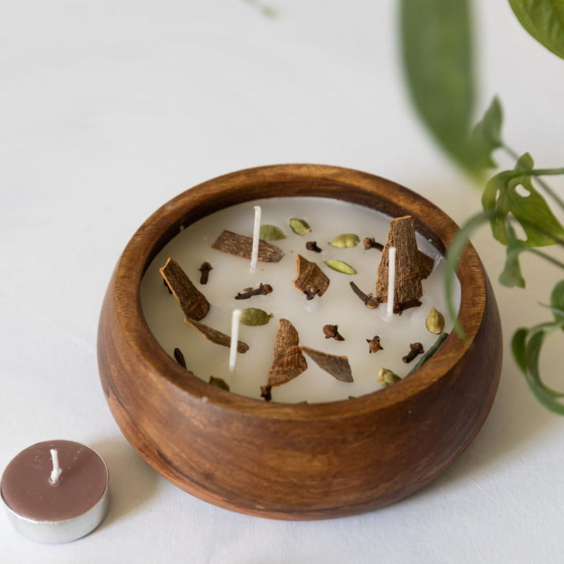 Wooden Brown Bowl Scented with Spice Topping 360 Grams Wax (Coconut)