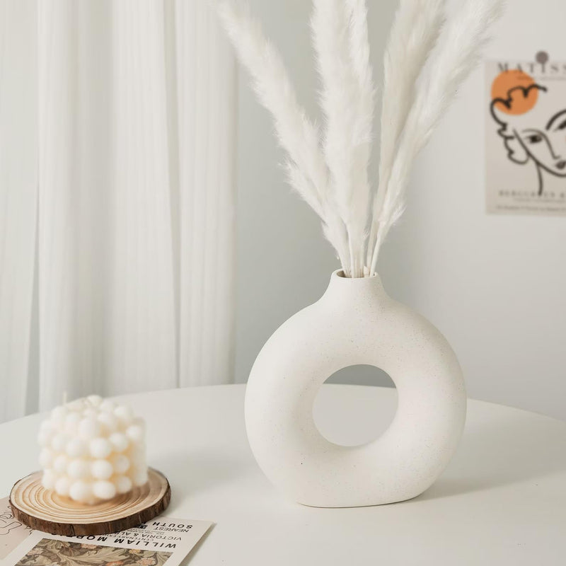 URBAN SENSE | White Vase | Pampas Grass Vase | Ceramic Vase | Donut Round Shaped Vase | Home Decor Centrepiece | Decor Showpiece Donut Vase | Finish Matte | 6 Inches (Pack of 1) (6 Inch)