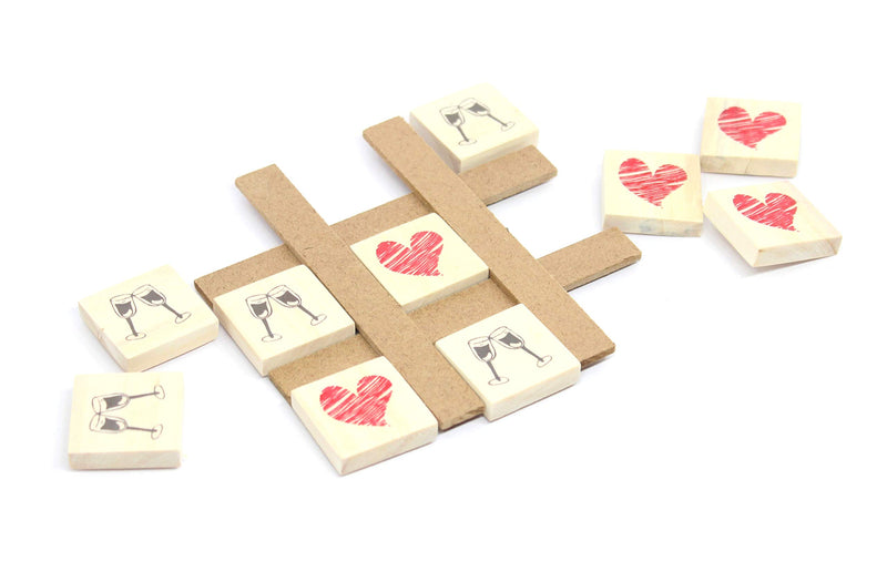 IVEI Wooden Couple Tic-Tac-Toe Fridge Magnet - Heart & Glass Print - Unique Gift for Your Loved Ones, Spouse - Anniversary-Wedding-Valentine’s Gift - Hand Made Noughts and Crosses Game Magnets